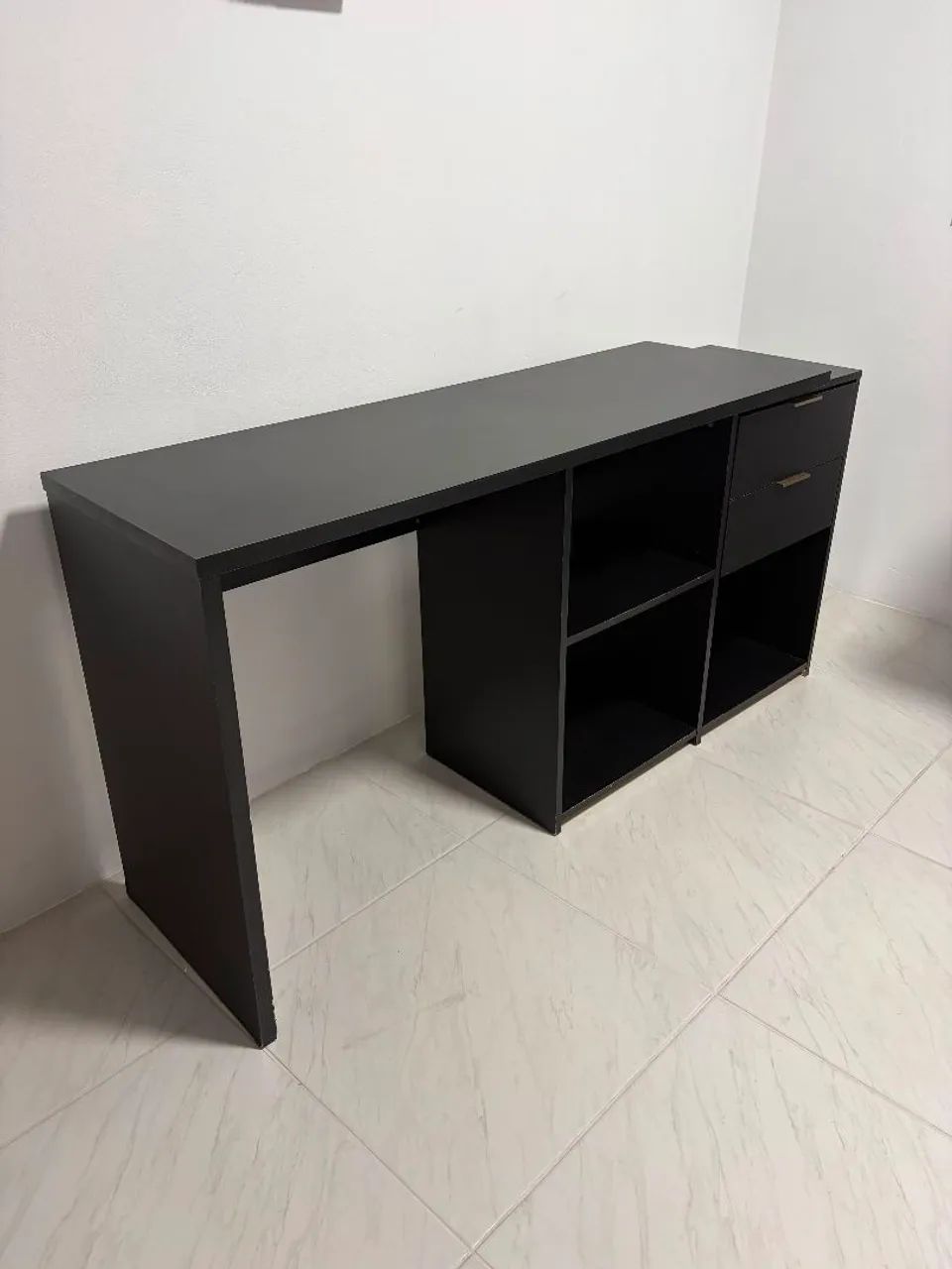 Escrivaninha preta usada - Foto 2