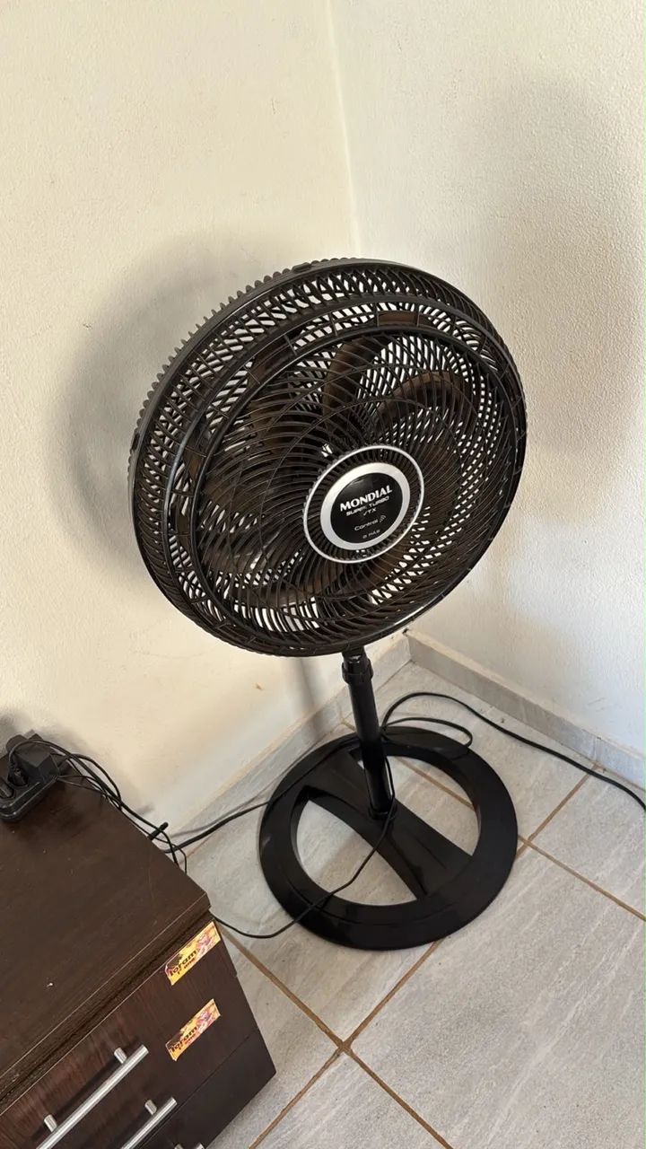 Ventilador com Controle 