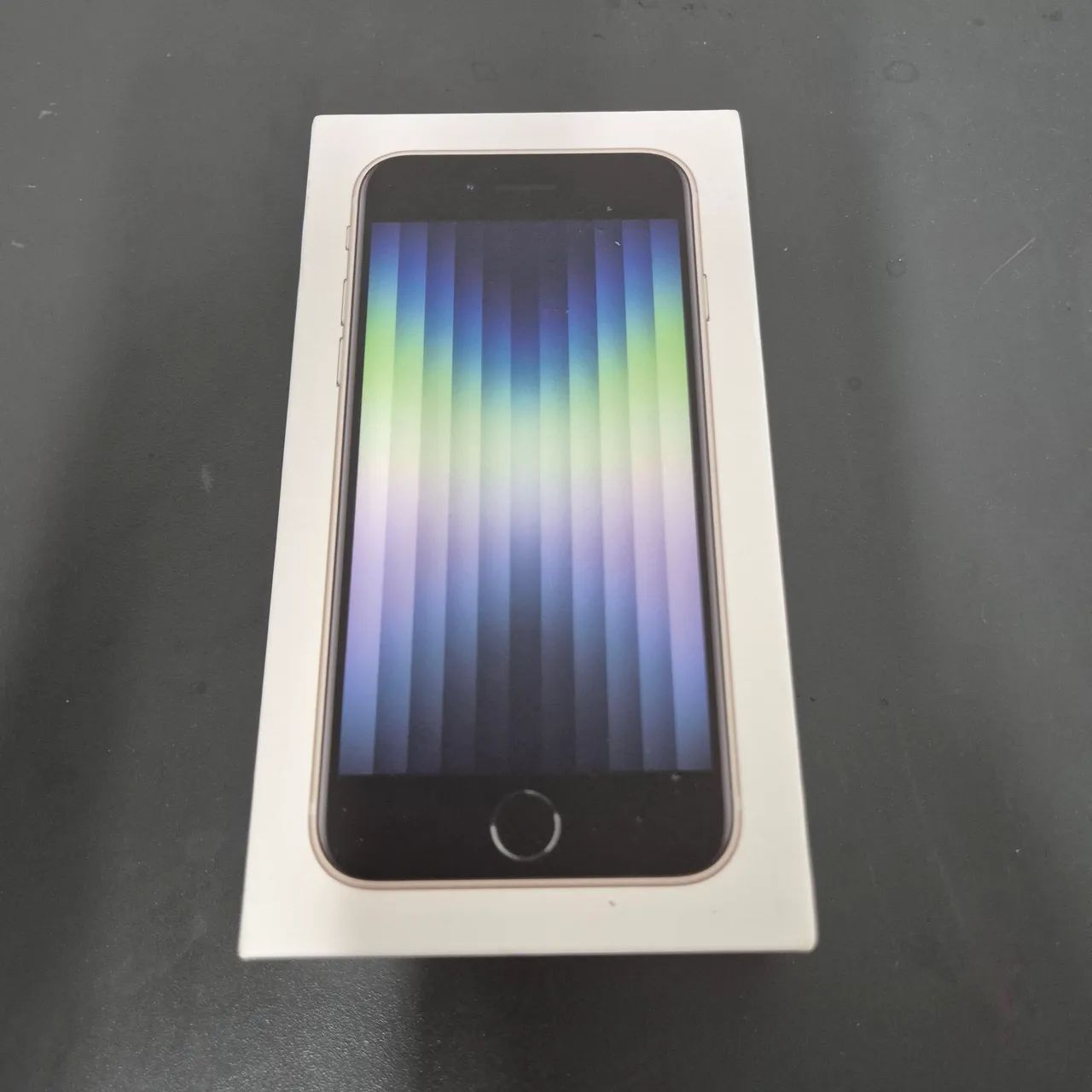 iPhone SE de 3ª geração 64GB - Novo Lacrado