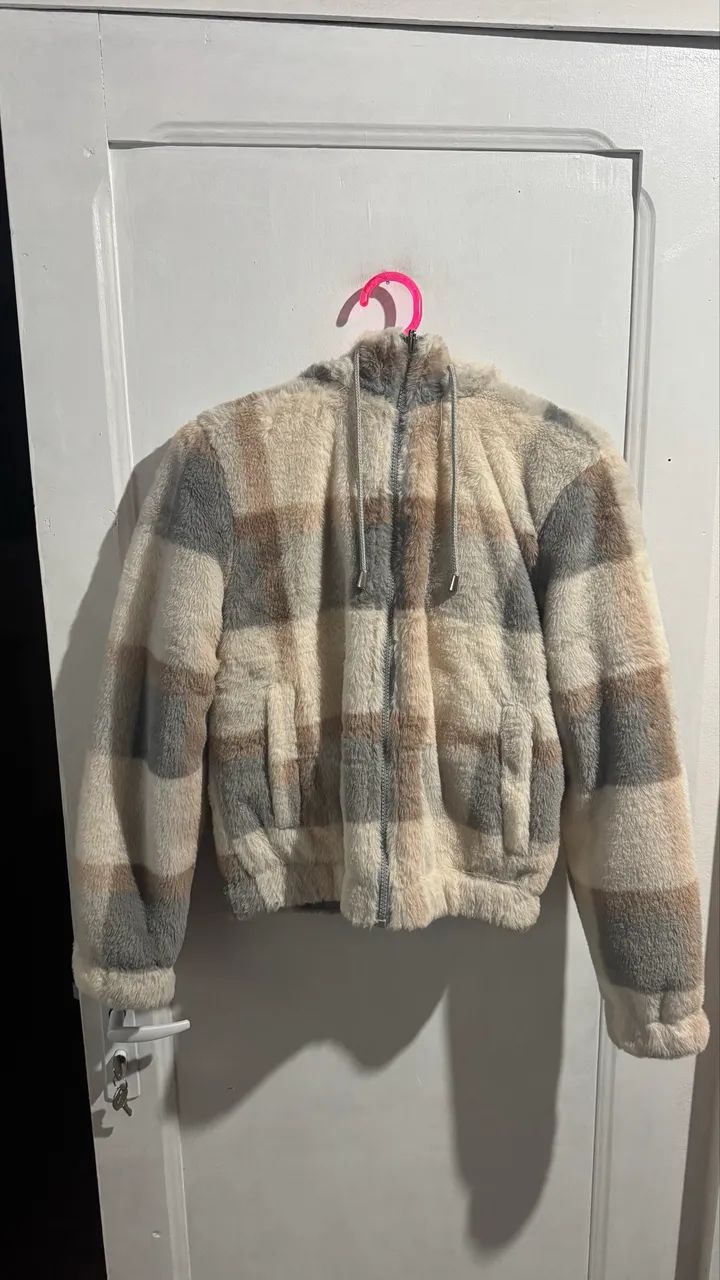 Vendo casaco dupla face novíssimo 