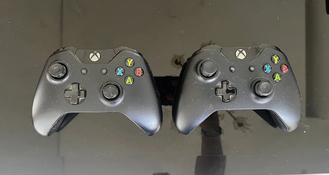 Xbox One - 2 Controles + Kinect + Jogos  - Foto 2