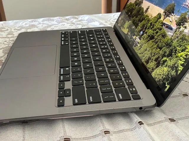 MacBook Air 13 2020 M1 - Foto 4