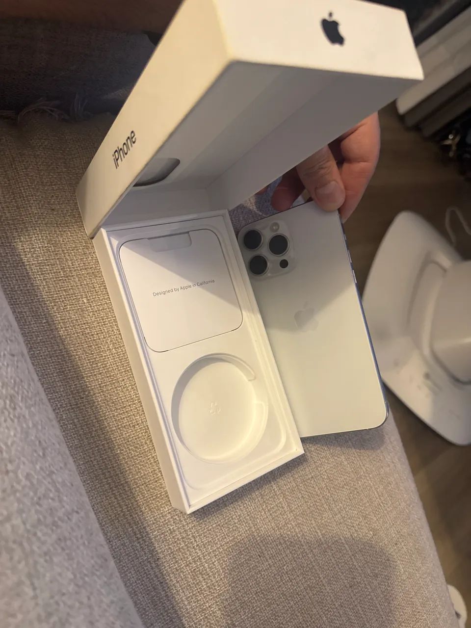 iPhone 15 pro Max 256gb Branco - Foto 5