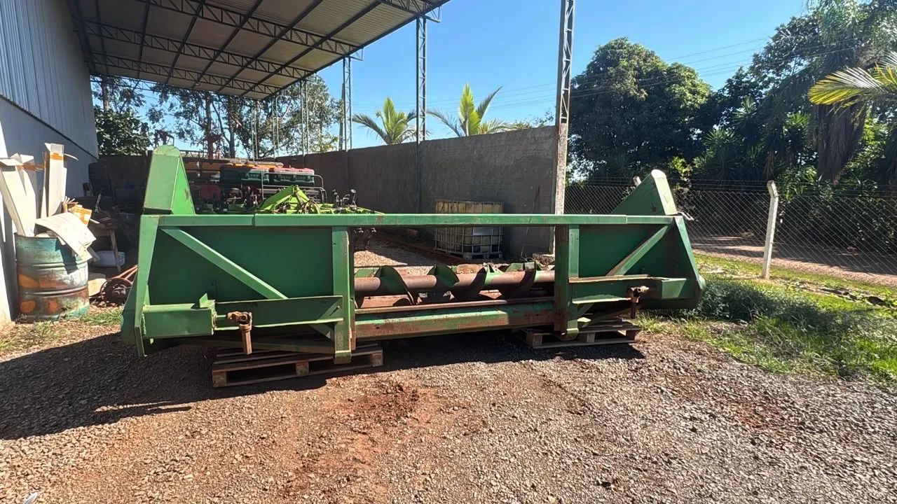 Plataforma de milho - Foto 2