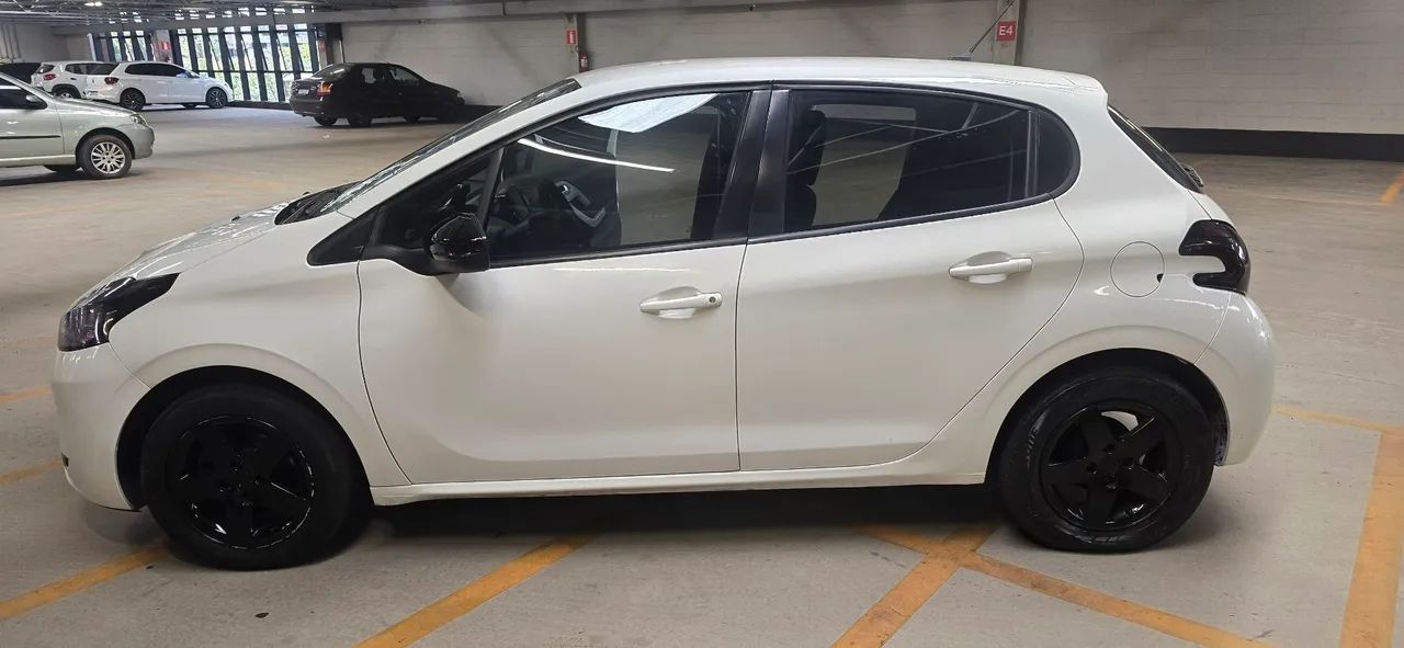 Peugeot 208 Active/active Pack 1.5 Flex 8V 5P 2014 - Foto 2