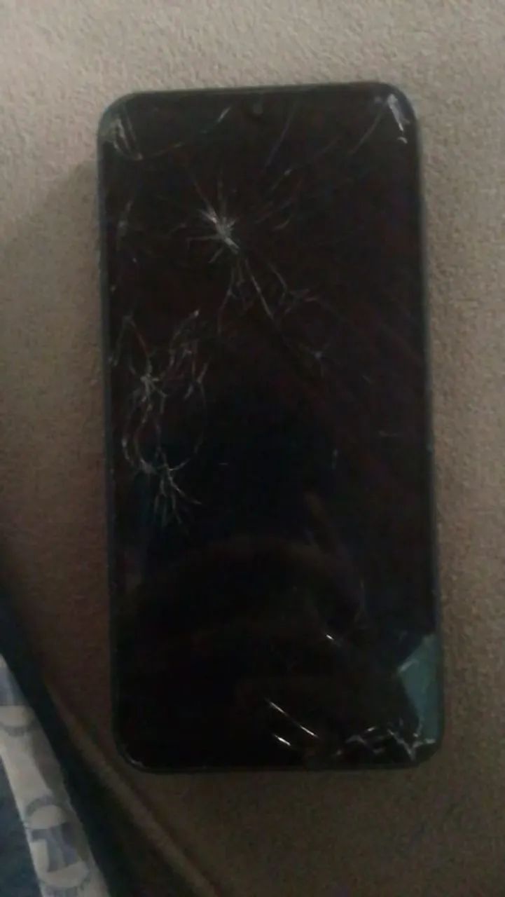 Vendo Samsung A15 trincado n ão interfere em nada  - Foto 2