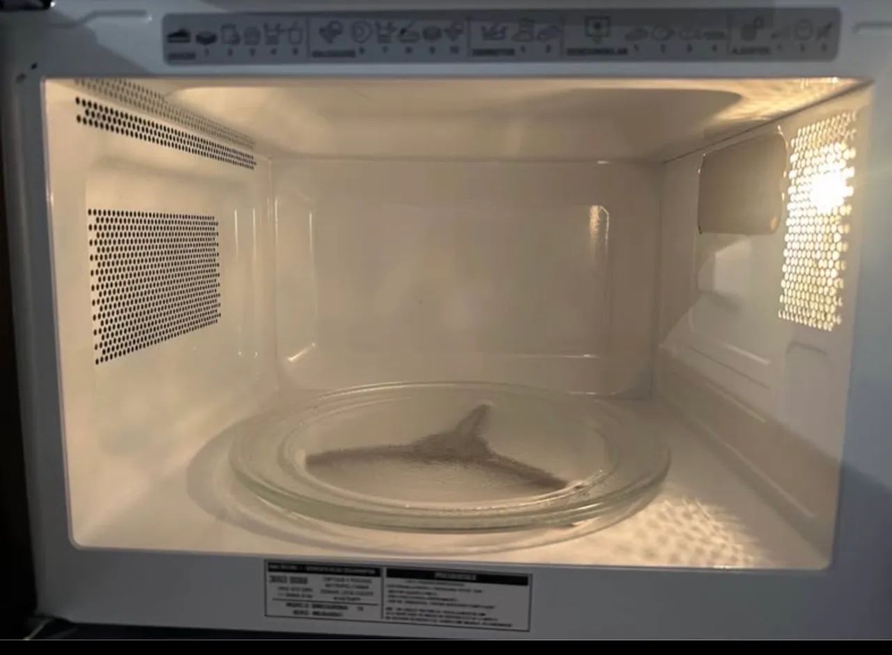 Vendo AIRFRIE e MICROONDAS NOVO  - Foto 5