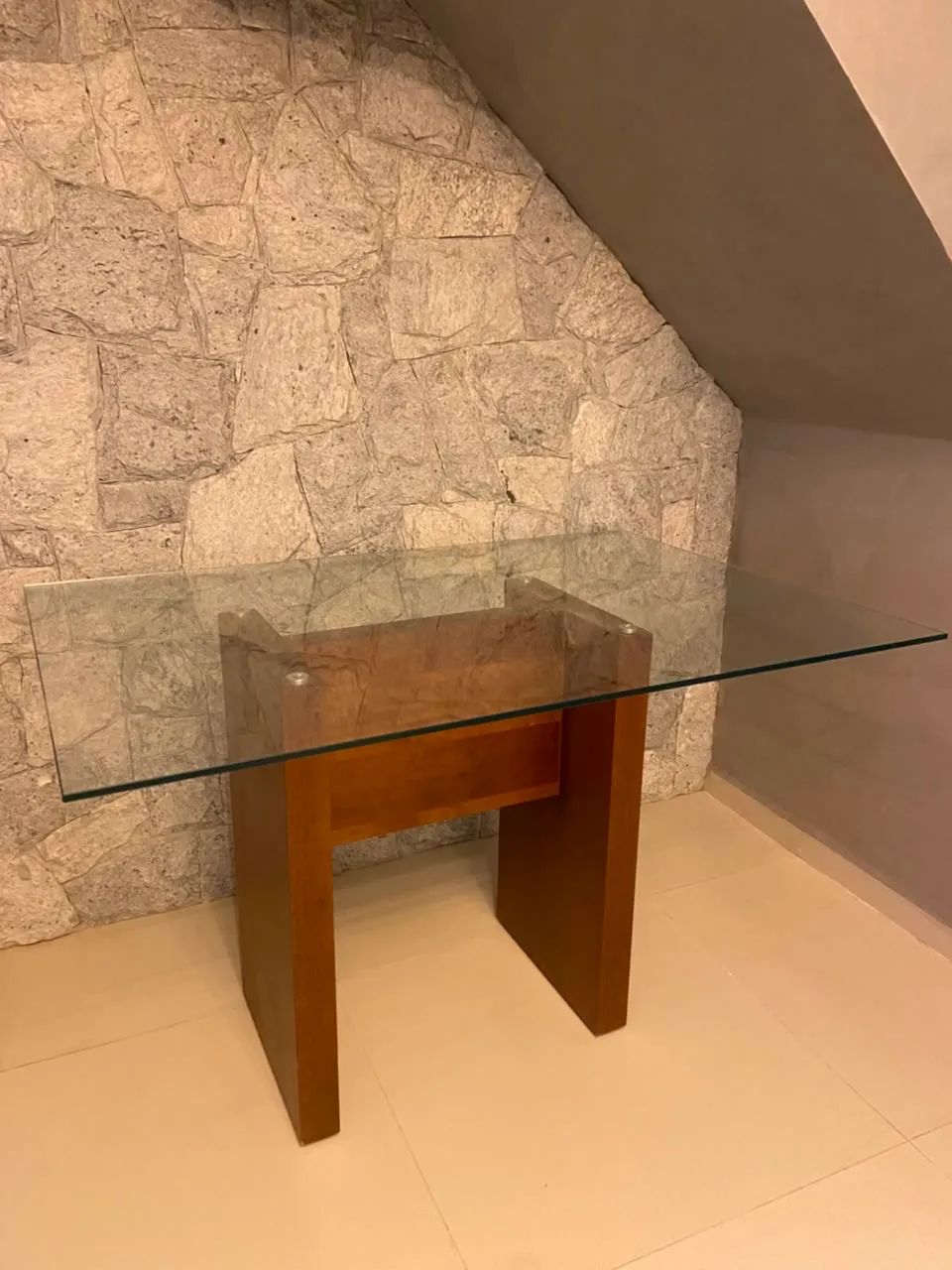 Vende-se mesa vidro e madeira  - Foto 3
