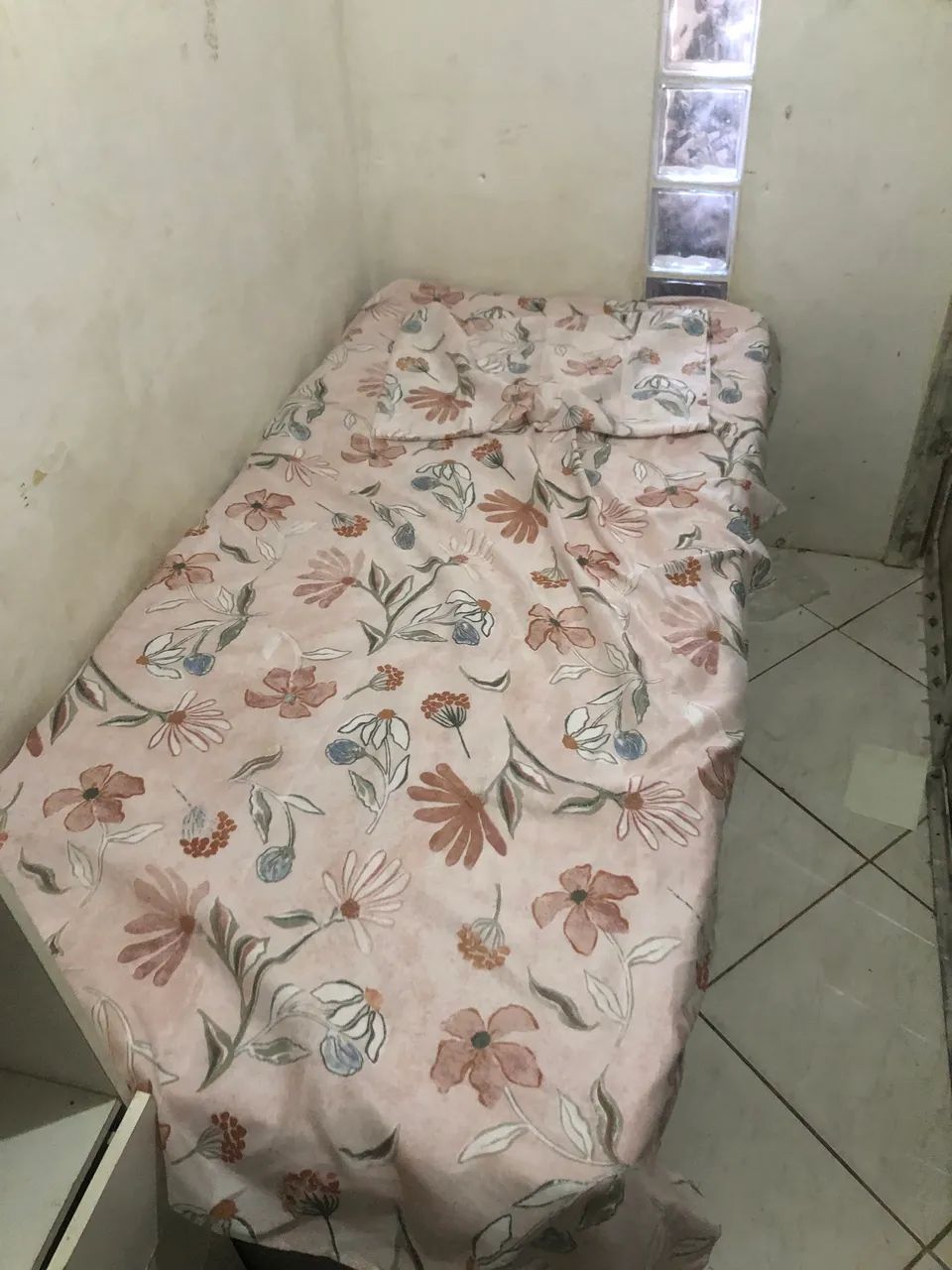 Cama Box 