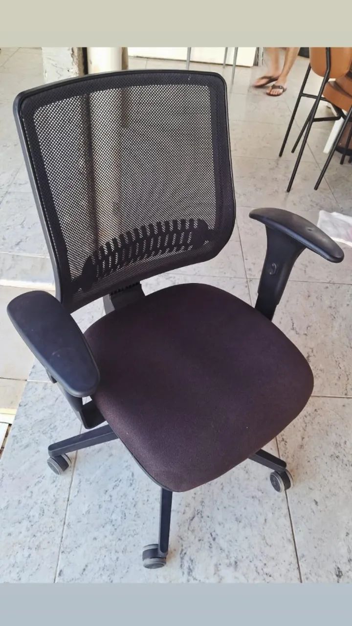 Flexform Uni All Black Chair65163255686402120