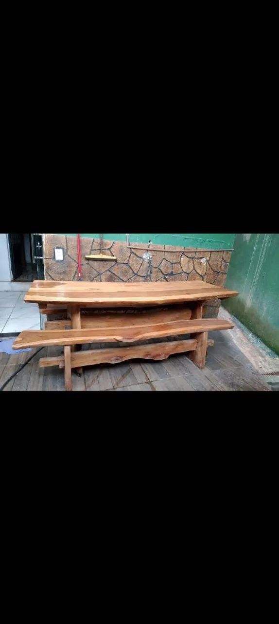 Mesa de madeira rustica 