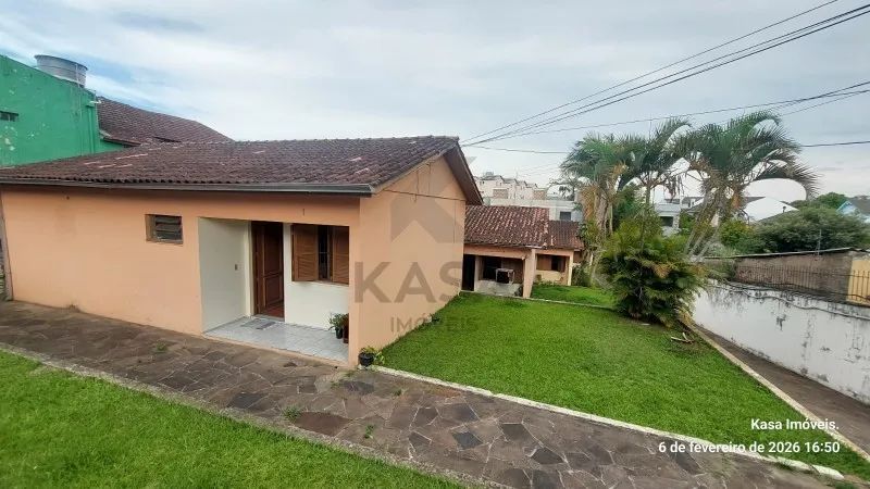 casa em condomínio fechado no bairro Nossa Senhora das Graças  2 dormitórios e vaga de gar