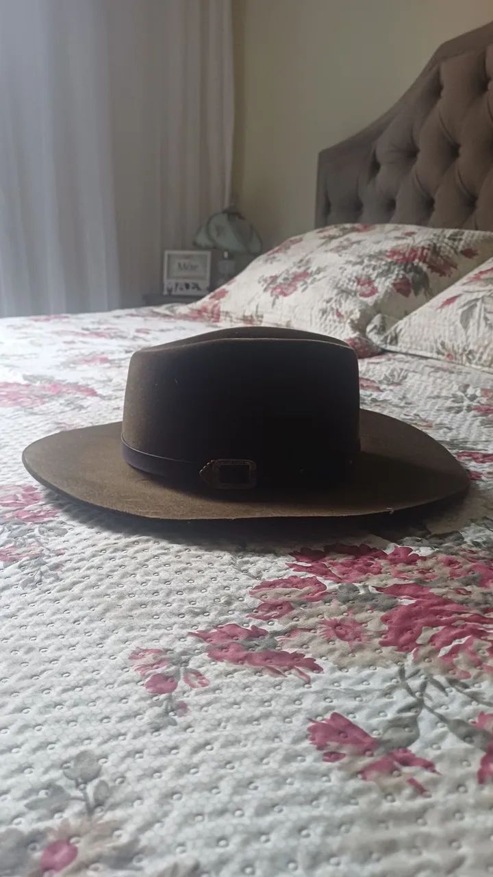 chapéu de cowboy 