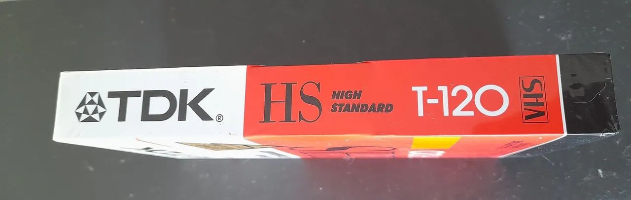 Fita VHS TDK HS T-120 nova lacrada - Foto 4