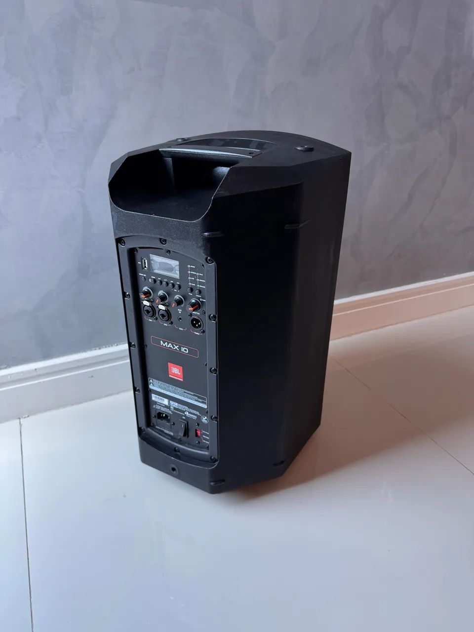 JBL MAX10 Bluetooth/USB BIVOLT  - Foto 2