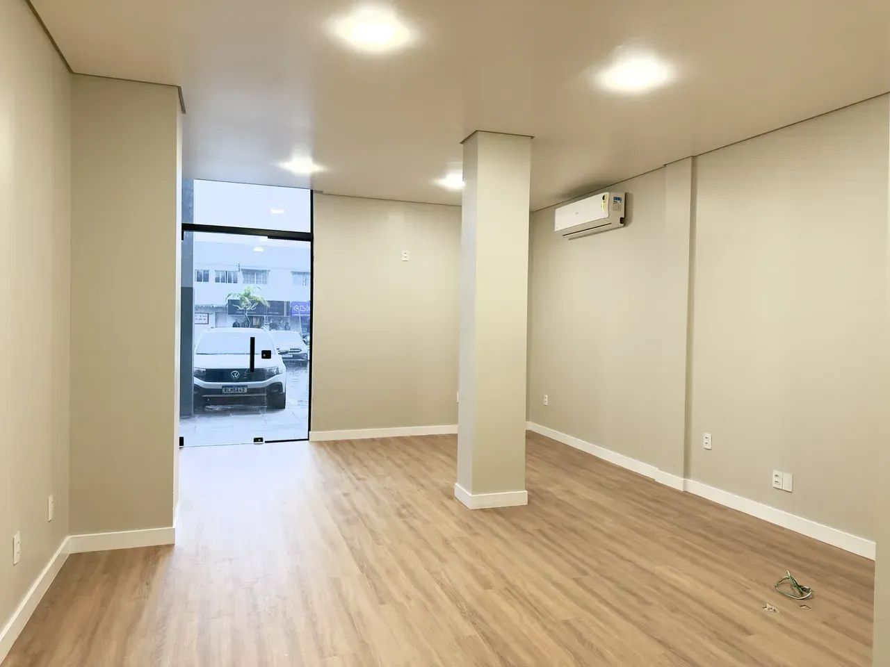 Sala comercial nova de 35m² para locação - Cidade Alta, Araranguá - Foto 2