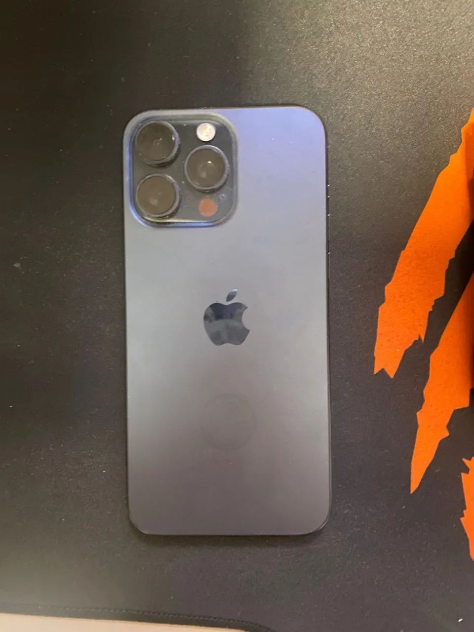 iPhone 15 Pro Max - Foto 2