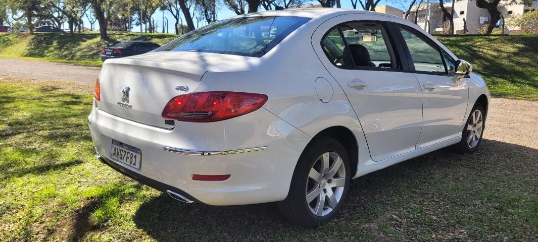 Peugeot 408 2013