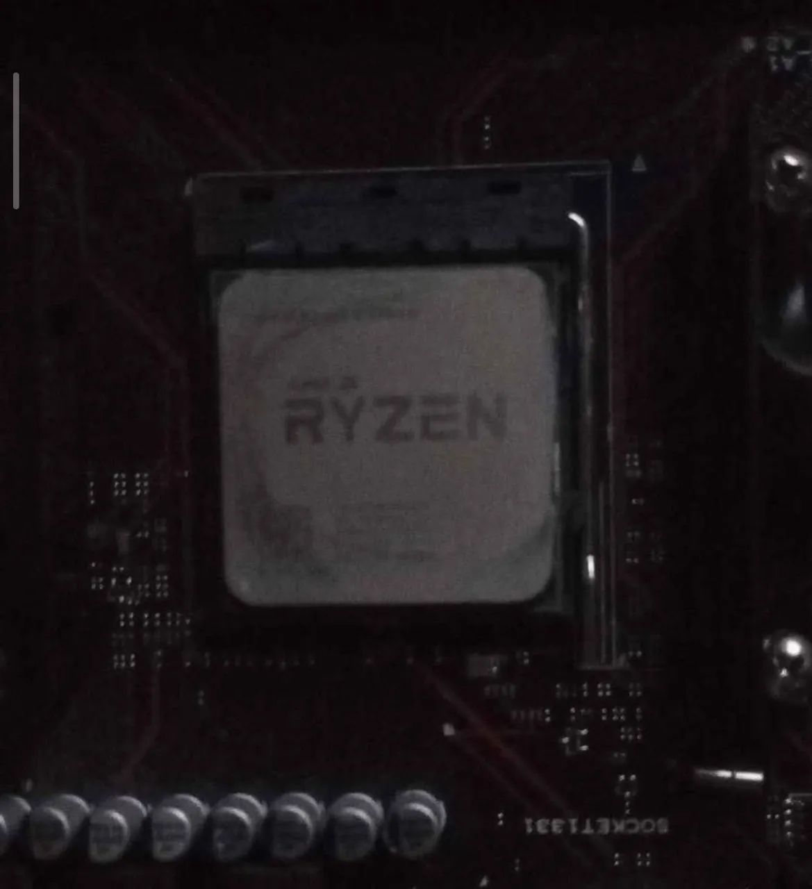 Ryzen 5 2600x ( LEIA A DESCRIÇÃO )