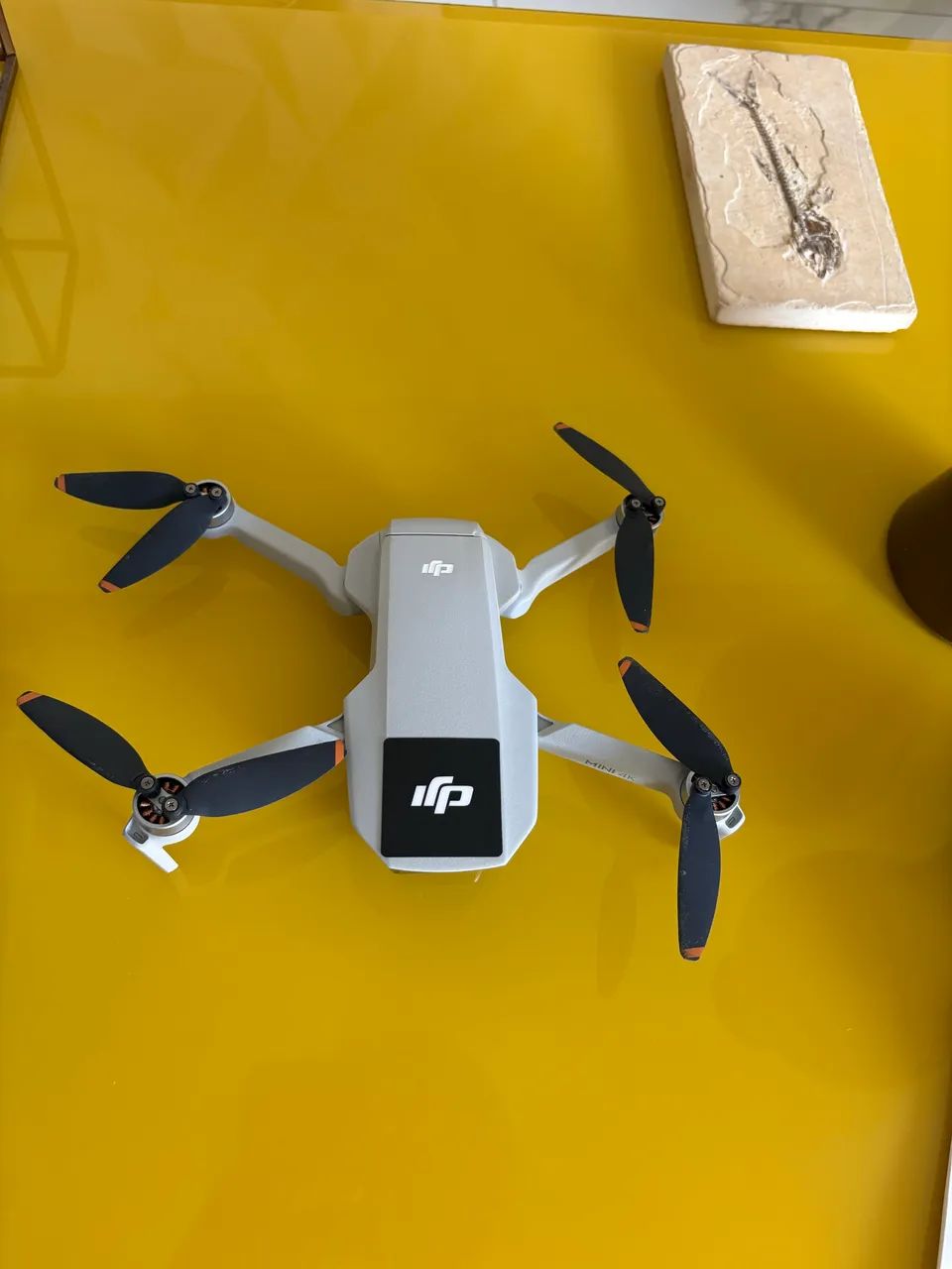 mini dji drone 4K completo usado 2 horas  - Foto 2
