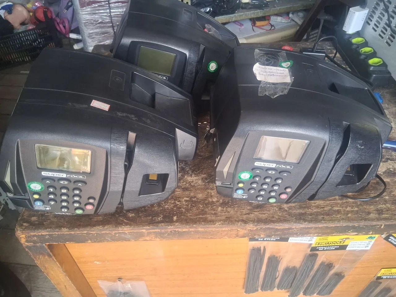 3 relógios de ponto eletrônico 
