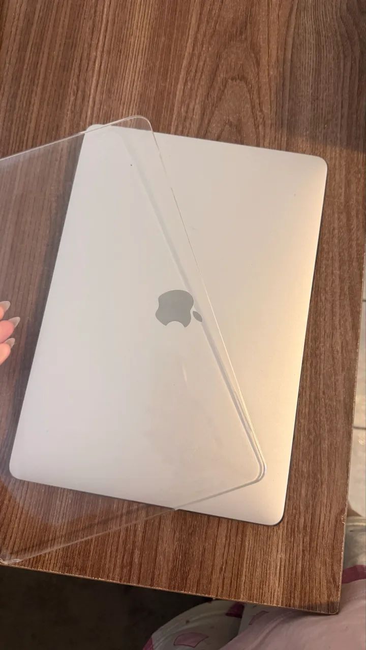 MacBook Pro 13? 2016 Touch Bar | 8 GB RAM | 256 GB SSD valor