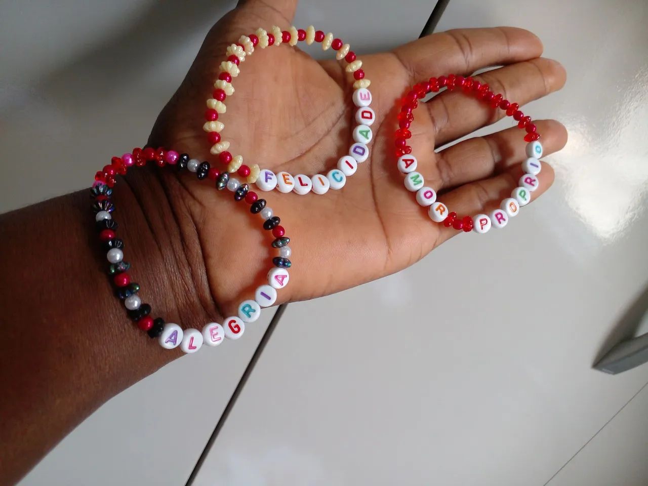 Vendo pulseiras gospel personalizada.  - Foto 2