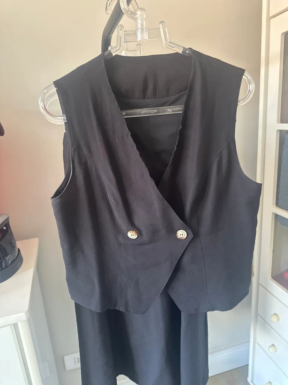 Conjunto saia modelo Evasê e colete tam M  - Foto 4