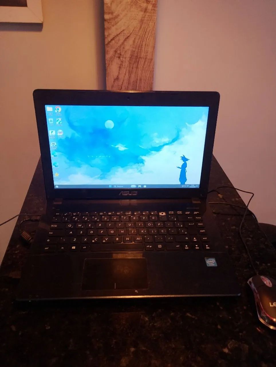 Notebook funcionando perfeitamente entrego bateria viciada 