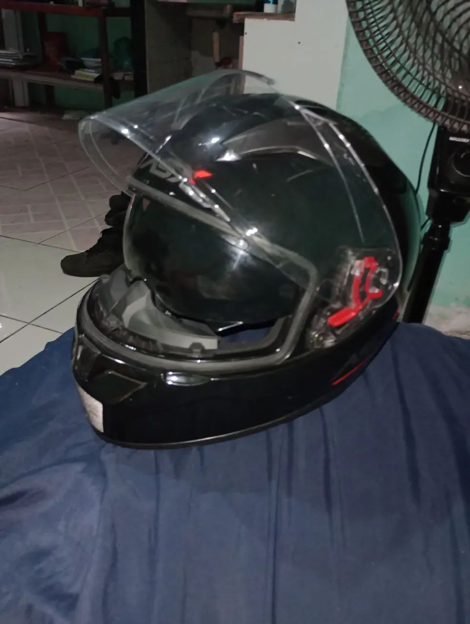 vendo capacete ASX - Foto 4