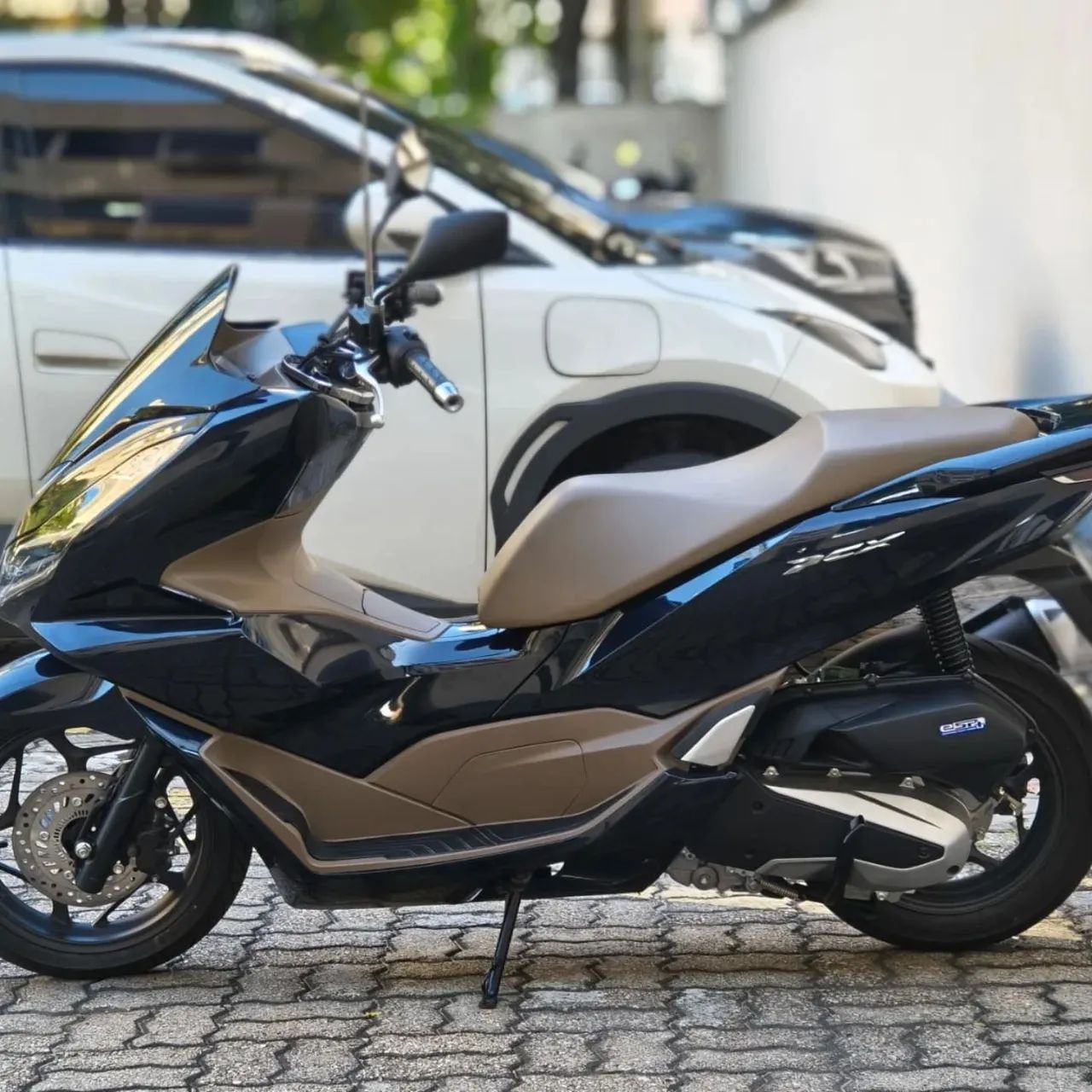 PCX DLX ABS 2026 - Foto 5