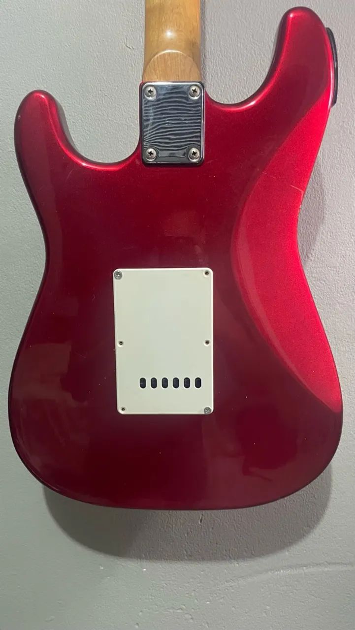 Guitarra Stratocaster Vermelha - Foto 3