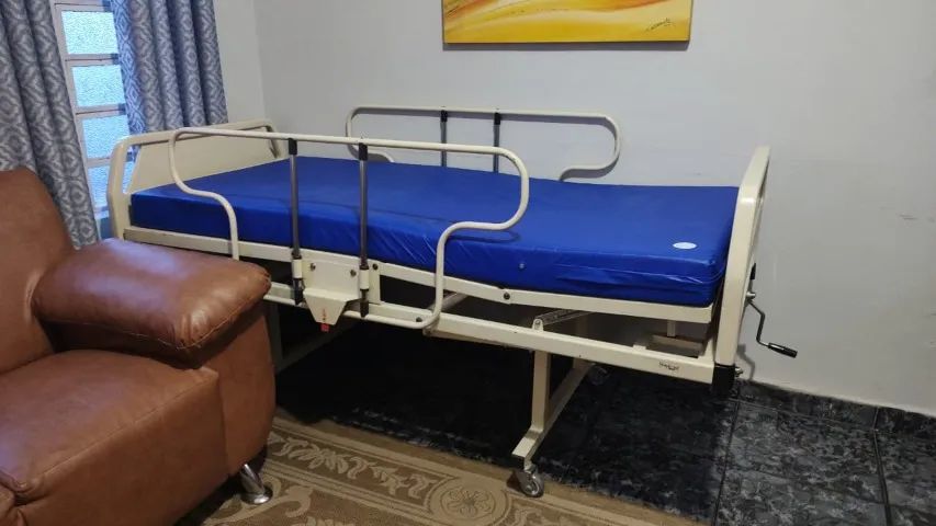 Cama Hospitalar Articulada