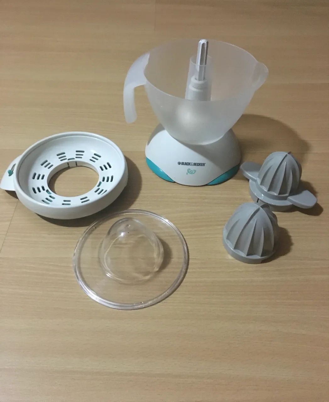 Extrator de suco Black Decker -700ml - Foto 3