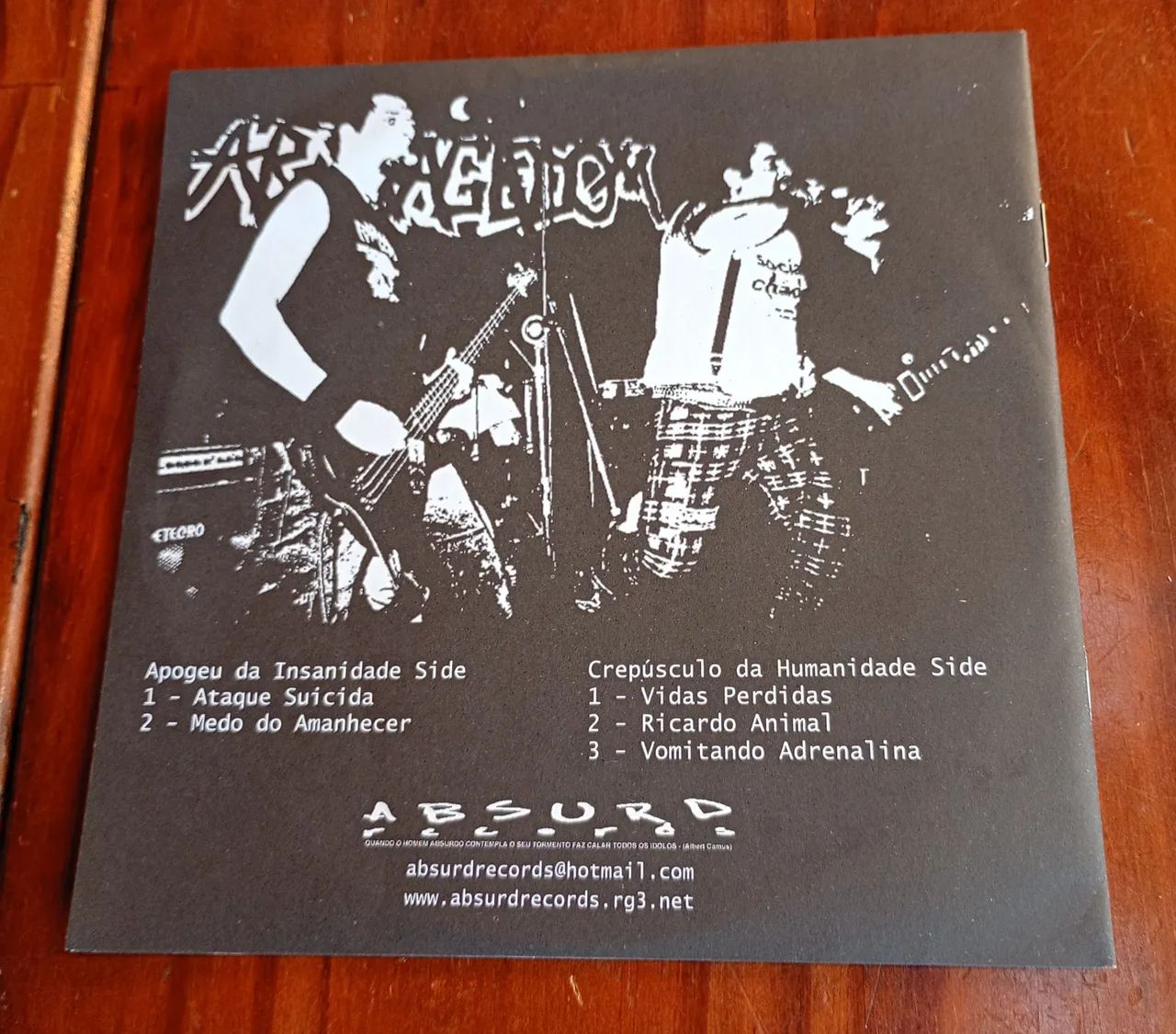 Vinil Armagedom - Apogeu da Insanidade / Crepúsculo da Humanidade Compacto 7 polegadas HC - Foto 3