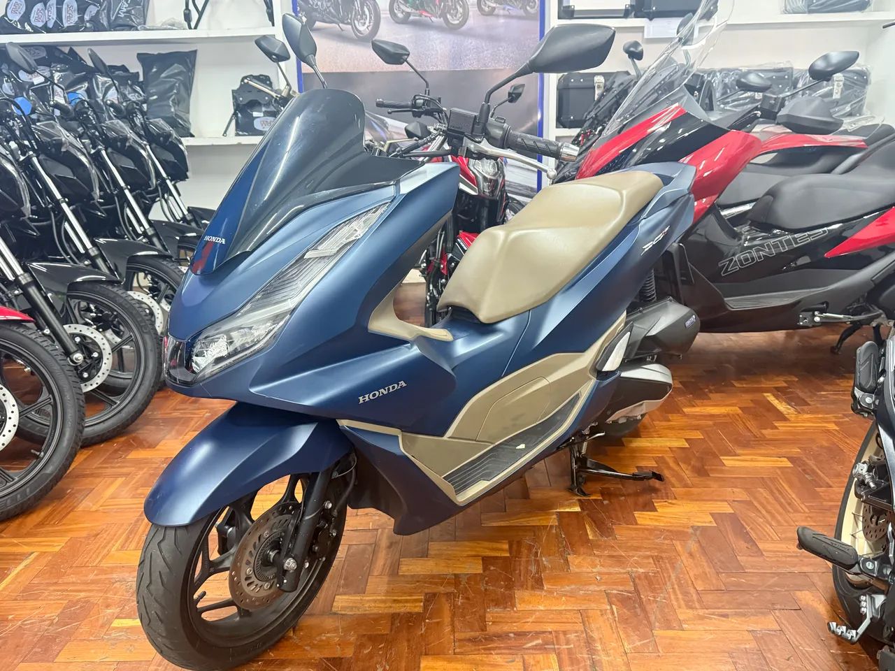 HONDA / PCX 160 ABS 2024