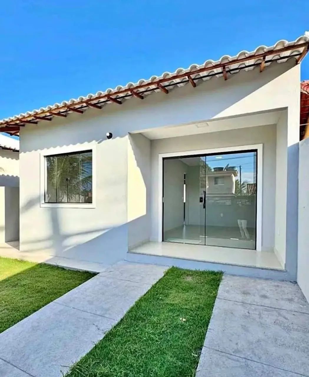 Casa disponível e bem localizada