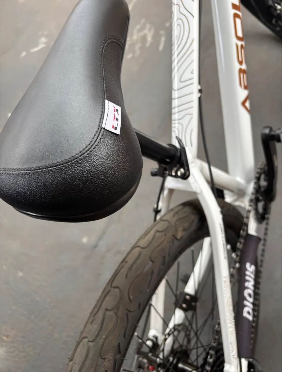 Bicicleta Absolut Brutus - Foto 2
