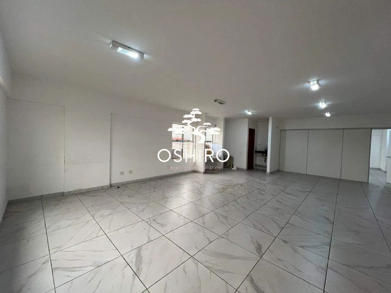Sala Comercial - Venda - Embaré (Pedro Lessa)
