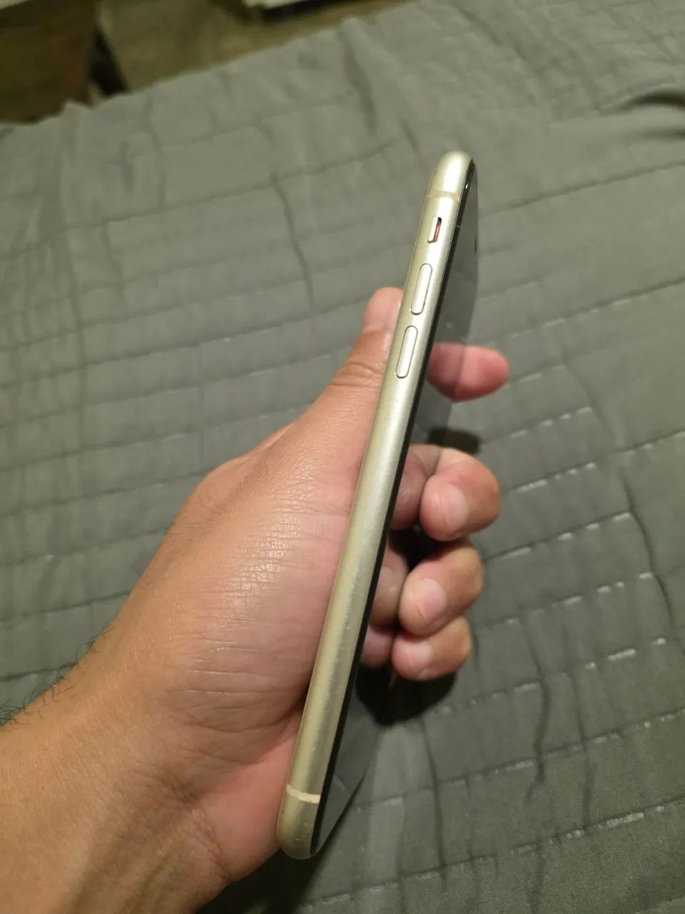 iPhone 11 128gb Dourado - Foto 4