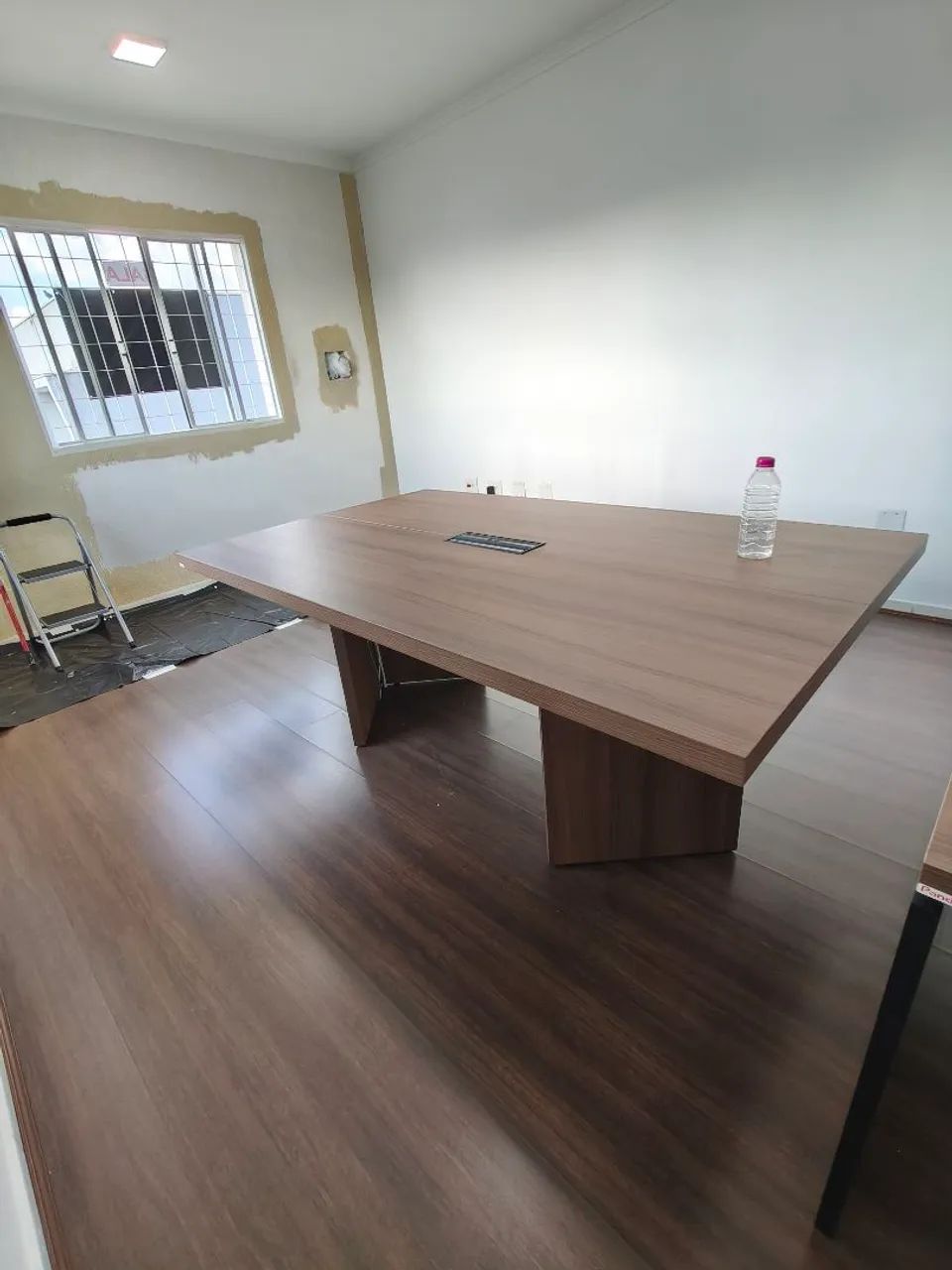 Mesa de reunião com 6 lugares  - Foto 3