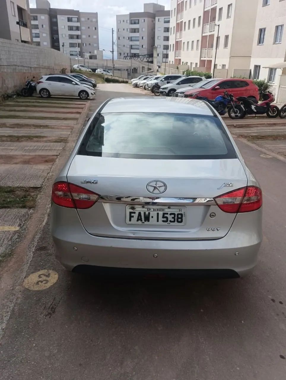 Carro Jac J5 - Foto 4