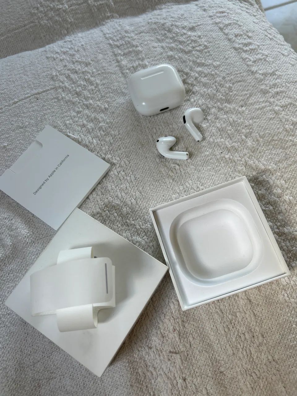 AirPods 4 Original - Foto 3