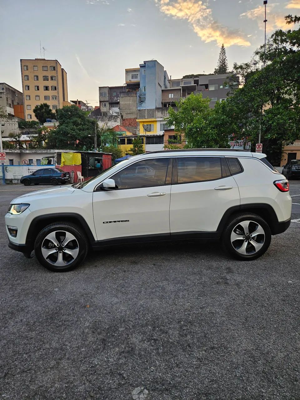 Jeep Compass Longitude 2.0 4X2 Flex 16V Aut. 2018 - Foto 2