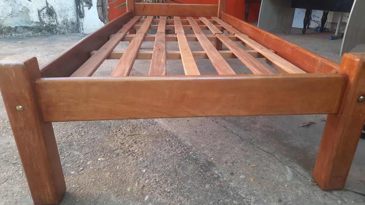 Cama solteiro de madeira  - Foto 4