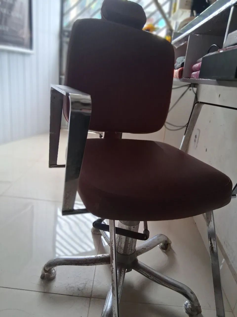 Cadeira de corte  - Foto 4