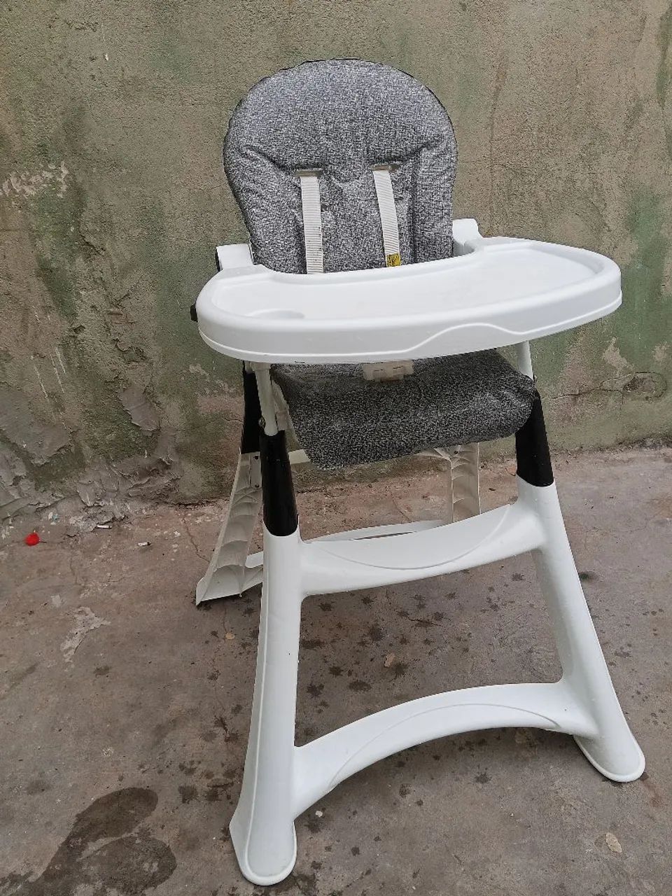 Cadeira de alimentação 