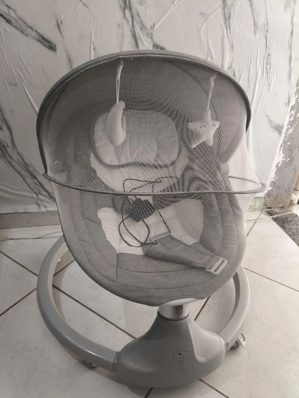 Cadeirinha de balanço automático 