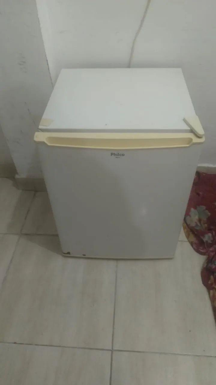 Frigobar Philco 85  70 litros