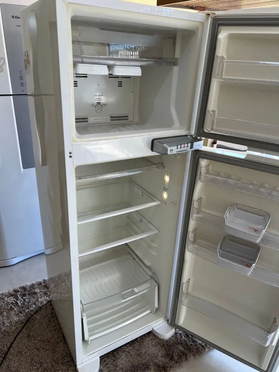 Geladeira Brastemp Clean 352lts Duplex Frost Free Funcionando Perfeitamente- Entrego - Foto 4